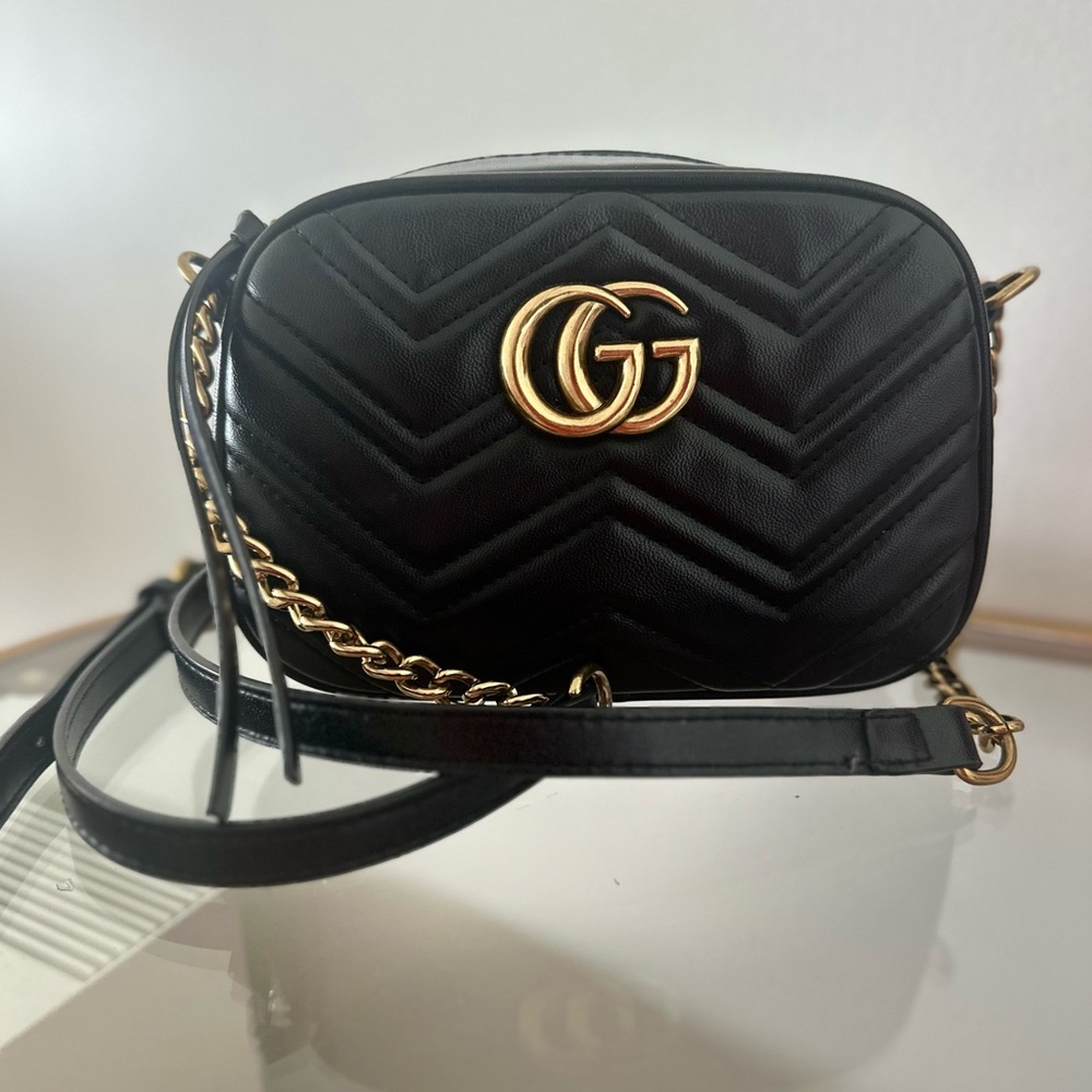 GUCCI MARMONT SMALL CAMERA BAG